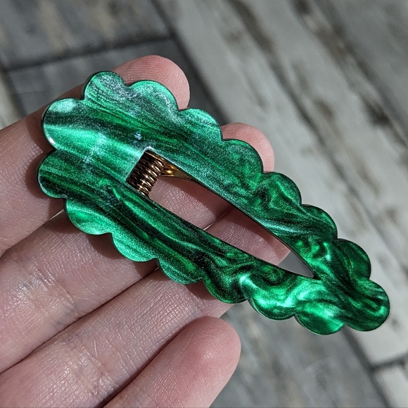 Green Acrylic Hair Barrette New! - Picture 2 of 5